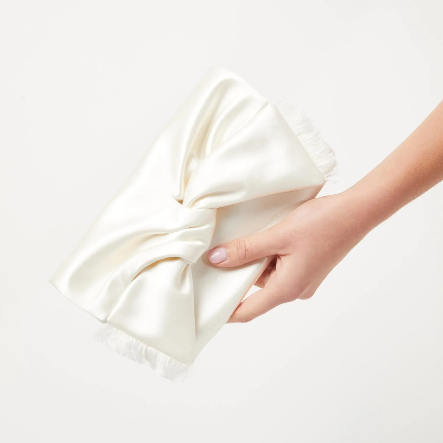 Bow Clutch